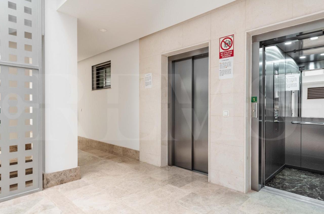 Lovely Boho Apartment With Parking - Historic Center By Rems Málaga Exteriör bild