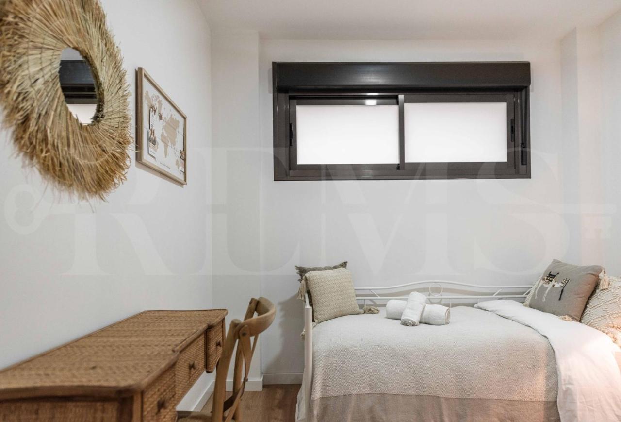 Lovely Boho Apartment With Parking - Historic Center By Rems Málaga Exteriör bild